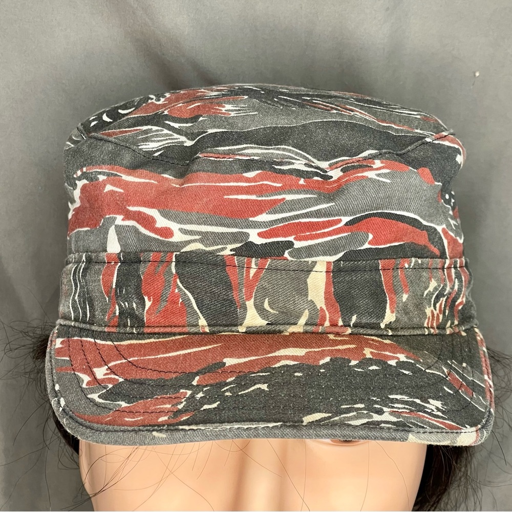 Vintage 90’s Military Issued Camouflage Combat BDU Cap Size 7 ¼